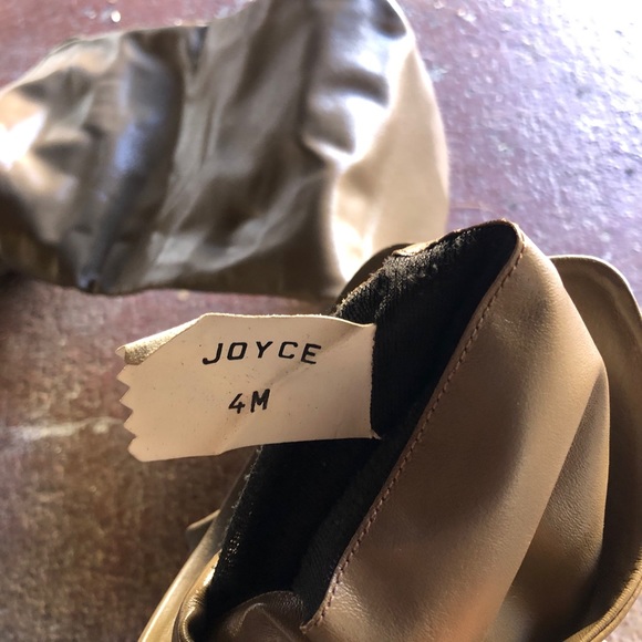 Taupe Tall leather boot - Picture 3 of 3